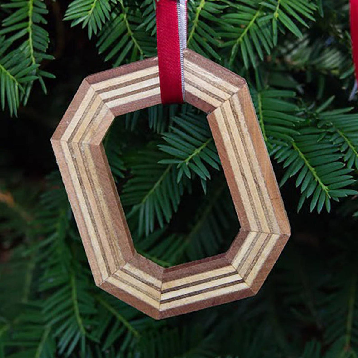 Ohio State Shape Wooden Ornament. Engraved Ohio Ornament. – C & A